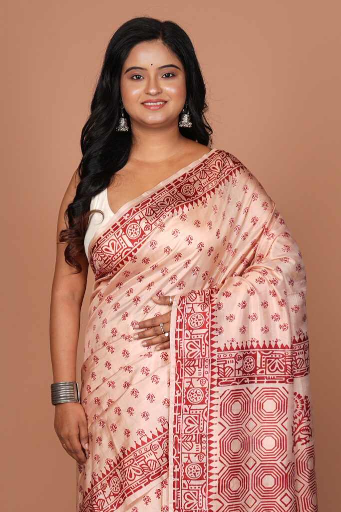 Premium Off-White Woven Bishnupuri Silk Saree with Maroon Traditional Border