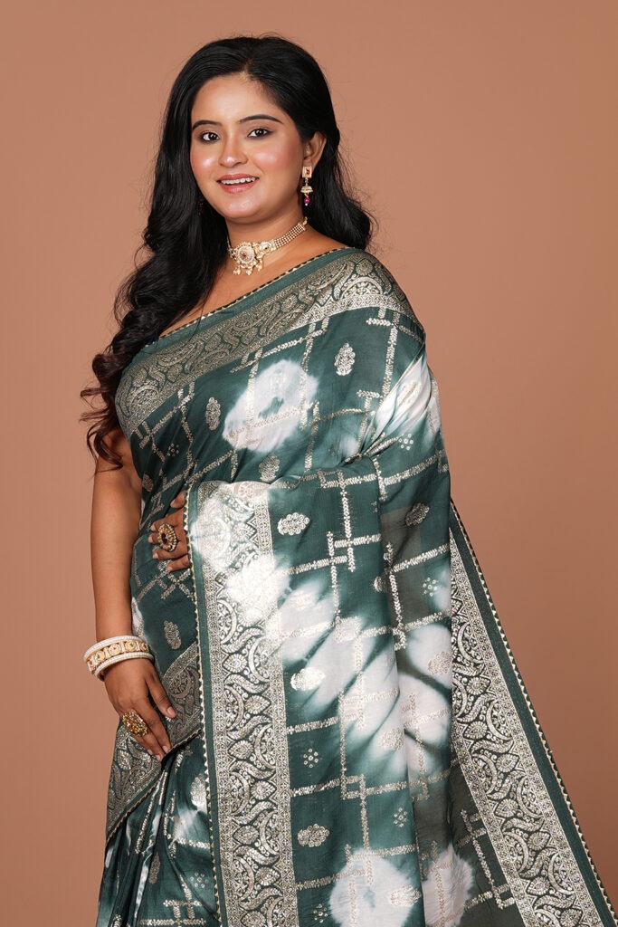 Bandhani / Shibori Tie-Dye Silk Saree with Zari Woven Border & Work (Banarasi Style Fusion)
