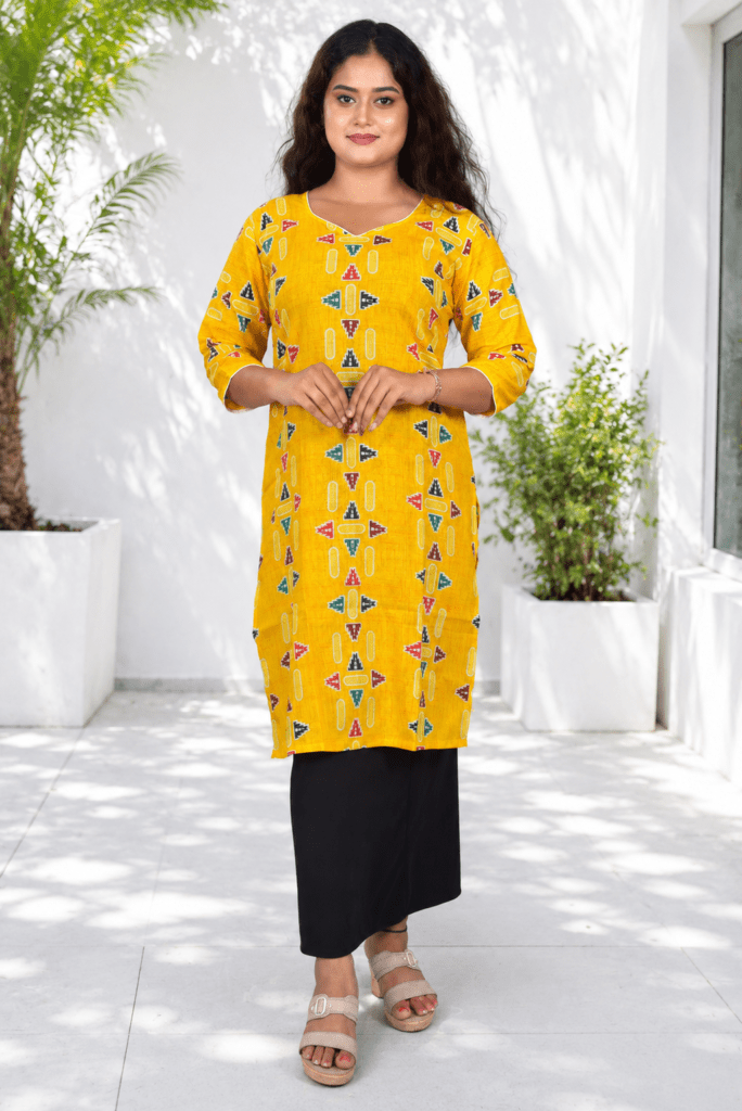 Women's Yellow Geometric Printed Cotton Kurti