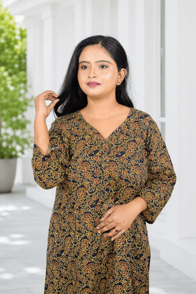 Black Paisley Print Cotton Kurti